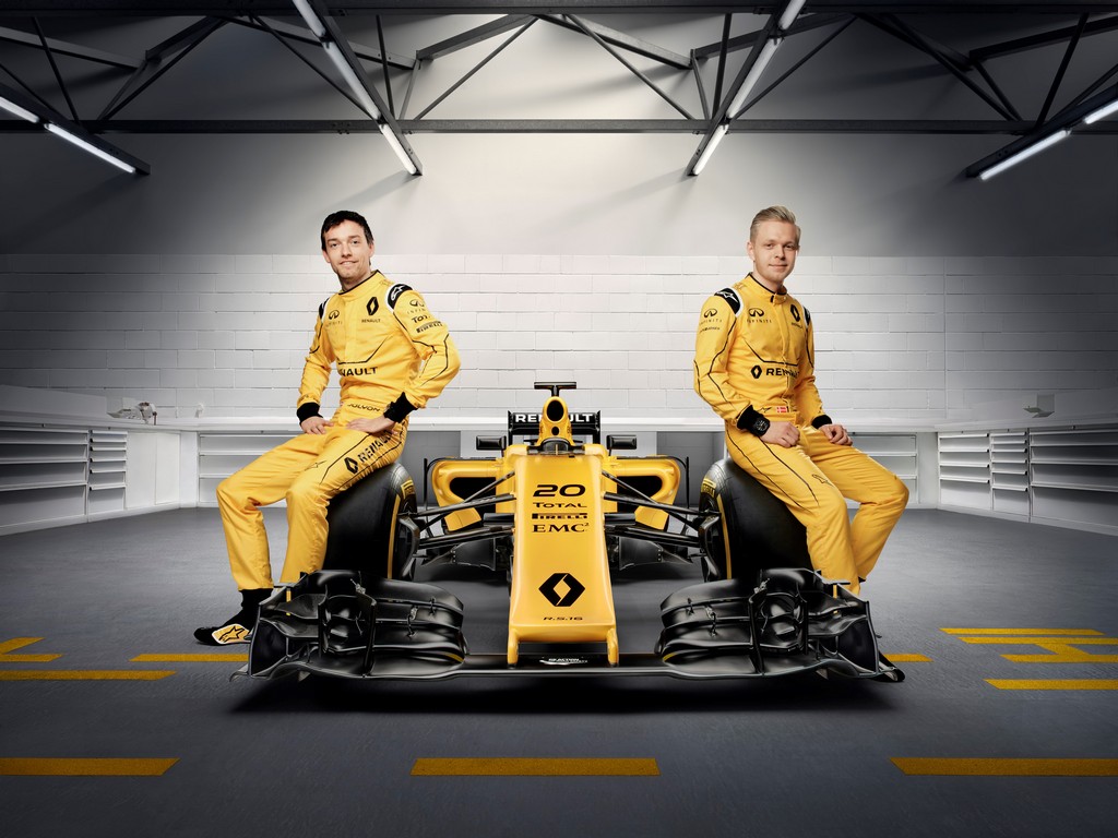 RENAULT RS 16